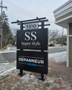 Monument for Coiffure Super Style in Chambly